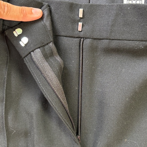 TOTEME Mid-Waist Straight Trousers - Picture 4 of 7